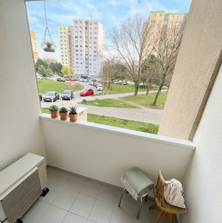 Apartment Of 70 M² With 3 Bedrooms In Bratislava, Petržalka