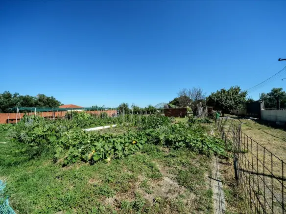Villa Of 1168 M² In The Suburbs Of Thessaloniki