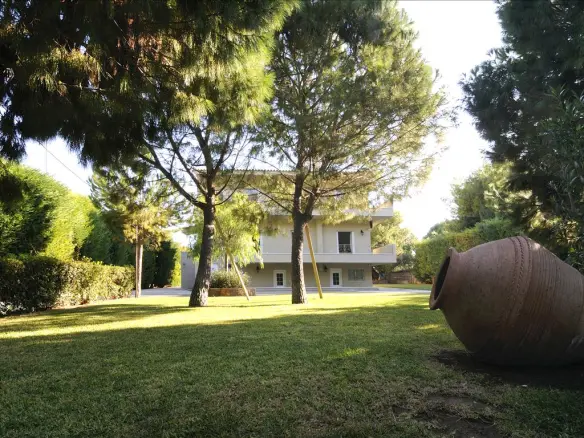 Detached House Of 400 M² In Attica