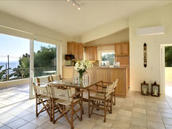 Detached House Of 400 M² In Attica