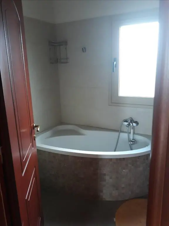 Detached House Of 378 M² In Crete