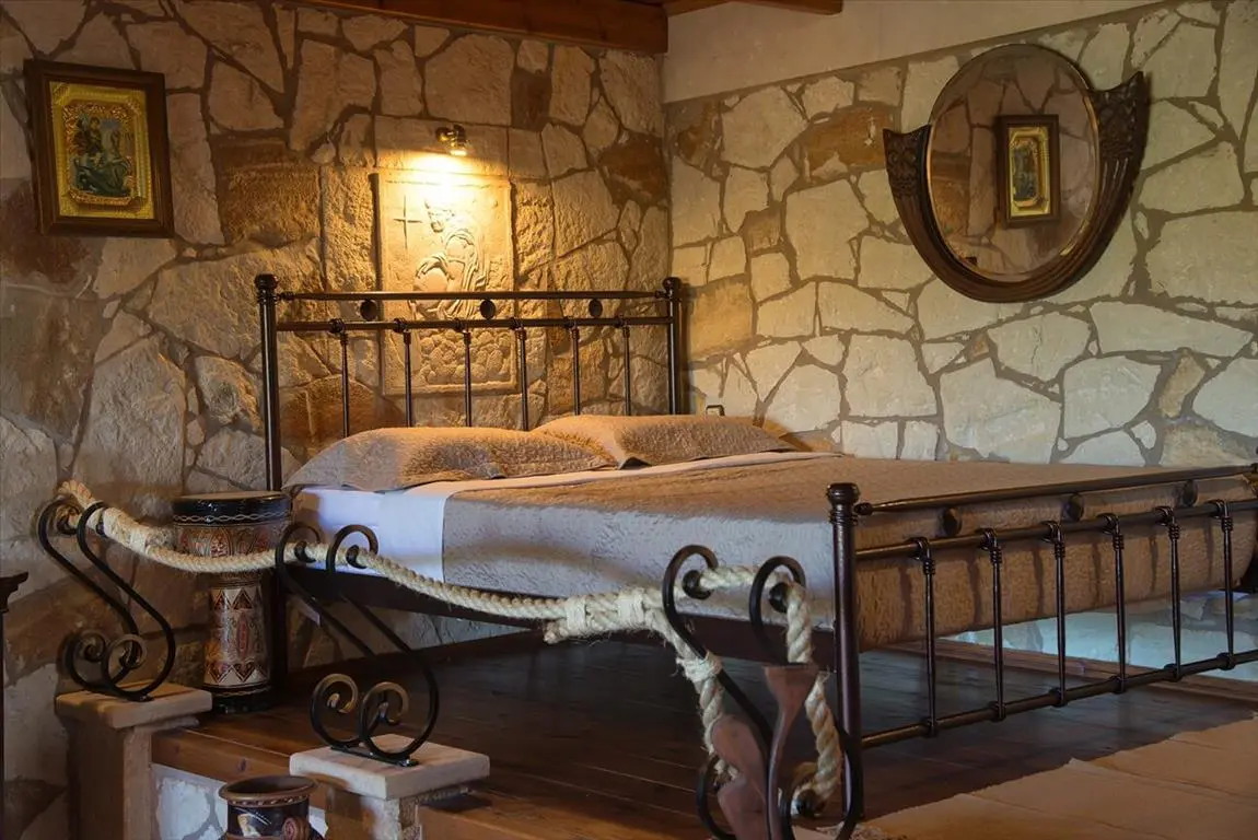 Detached House Of 378 M² In Crete