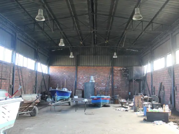 Commercial Property Of 300 M² In The Suburbs Of Thessaloniki