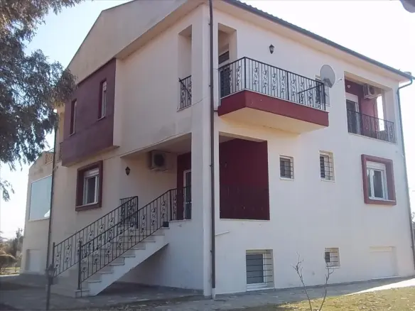 Detached House Of 350 M² In The Suburbs Of Thessaloniki