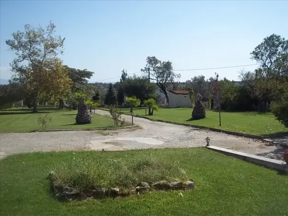 Detached House Of 350 M² In The Suburbs Of Thessaloniki