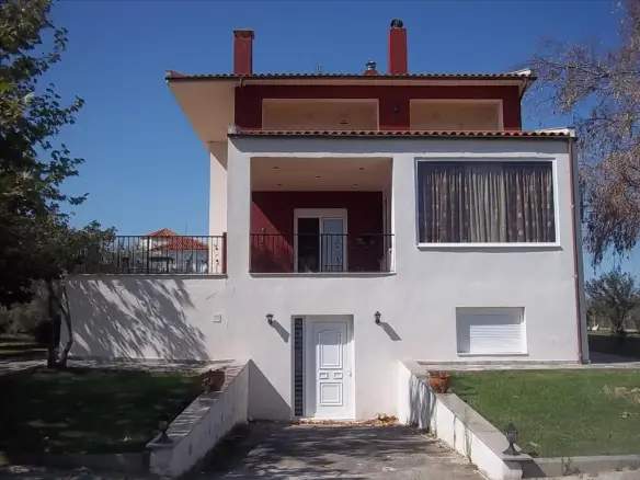 Detached House Of 350 M² In The Suburbs Of Thessaloniki