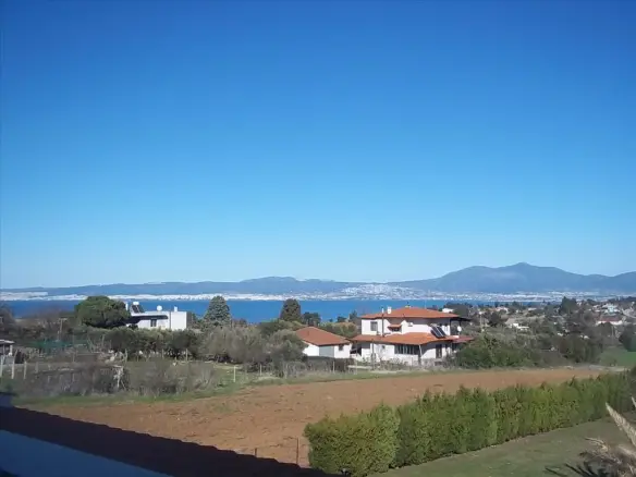 Detached House Of 350 M² In The Suburbs Of Thessaloniki