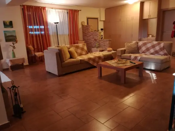 Villa Of 420 M² In Chalkidiki