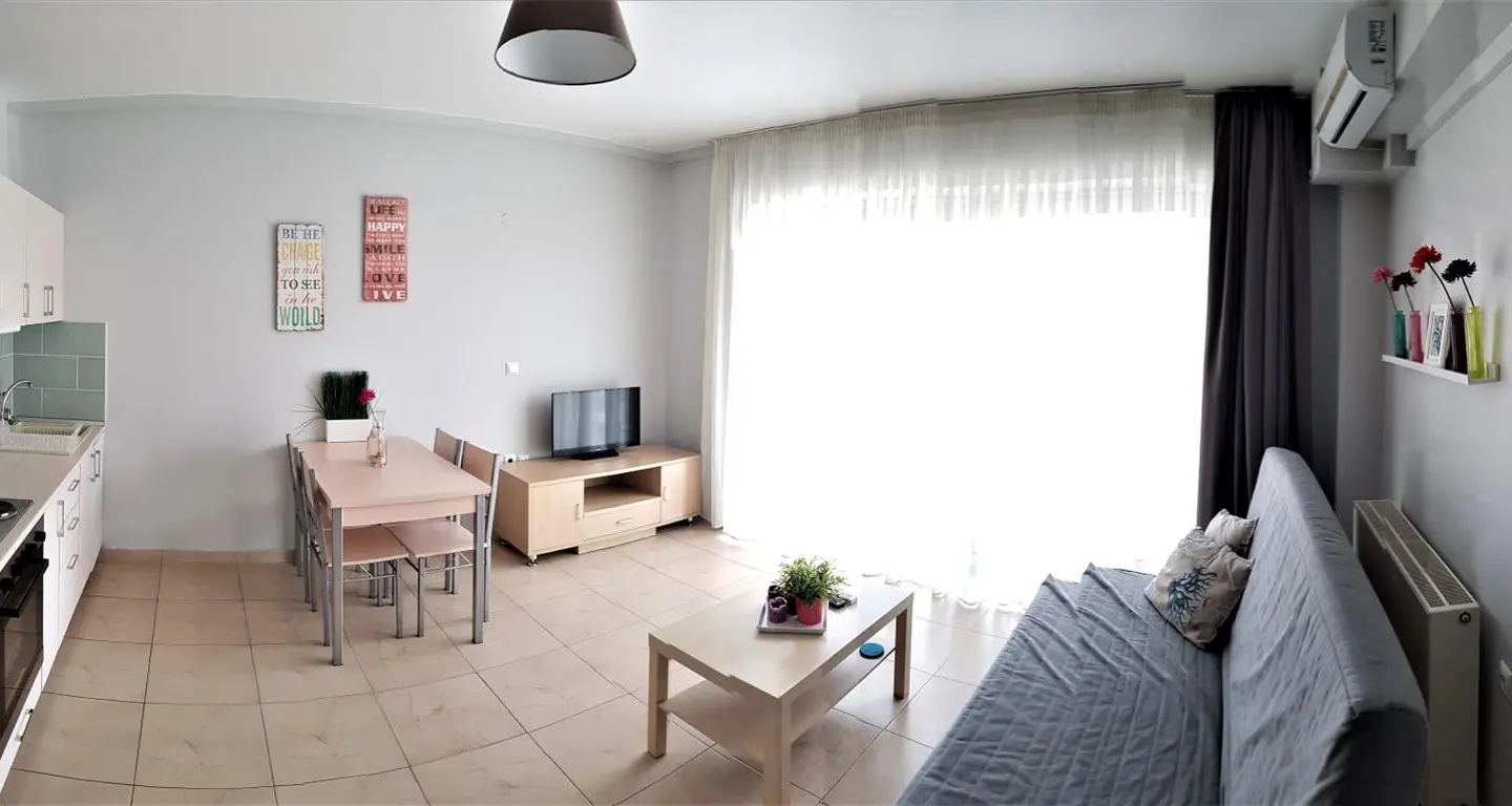 Business Of 1300 M² In The Suburbs Of Thessaloniki