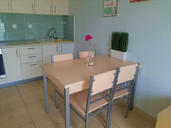 Business Of 1300 M² In The Suburbs Of Thessaloniki