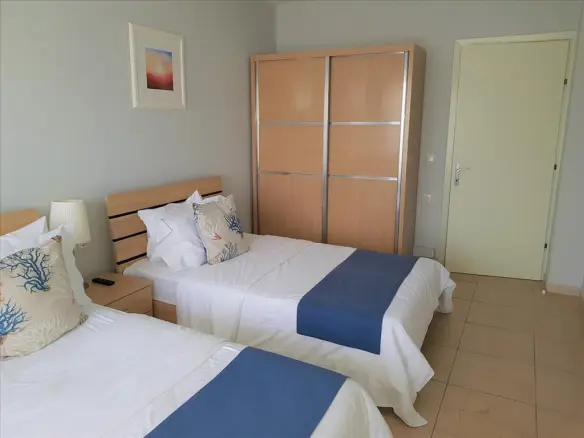 Business Of 1300 M² In The Suburbs Of Thessaloniki