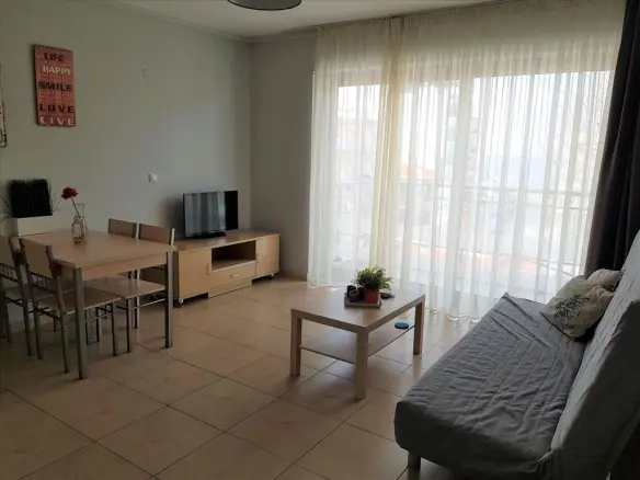 Business Of 1300 M² In The Suburbs Of Thessaloniki