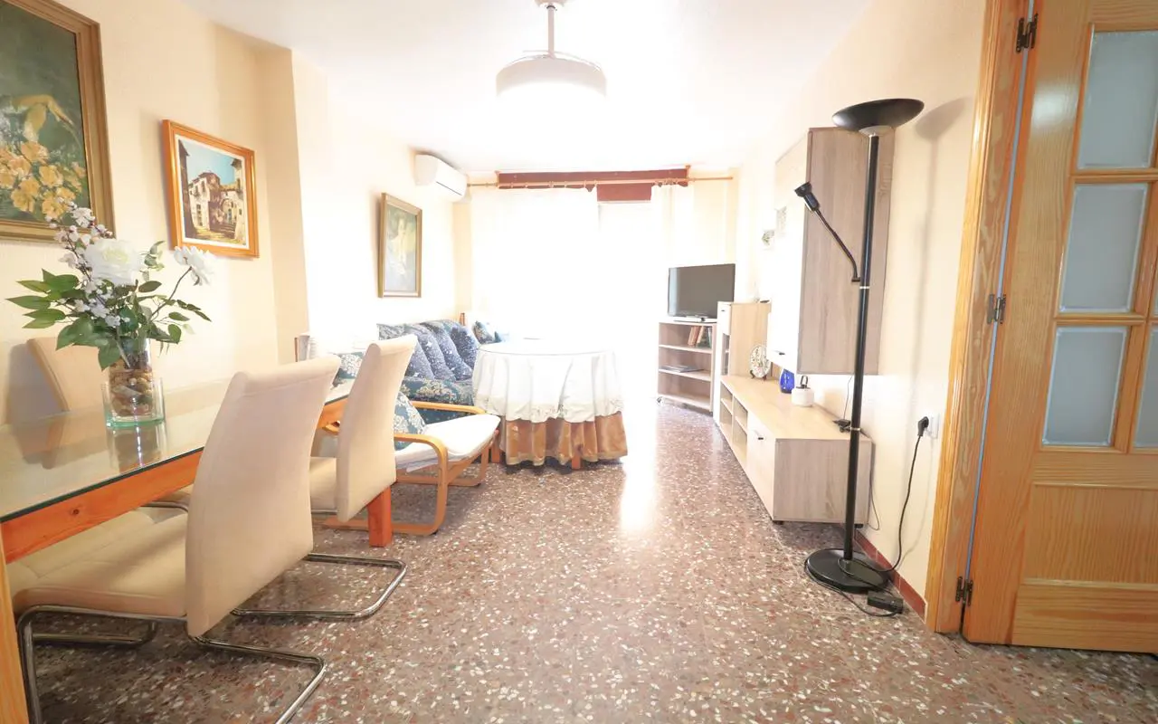 Apartment Of 74 M² With Features In Torrevieja, Spain