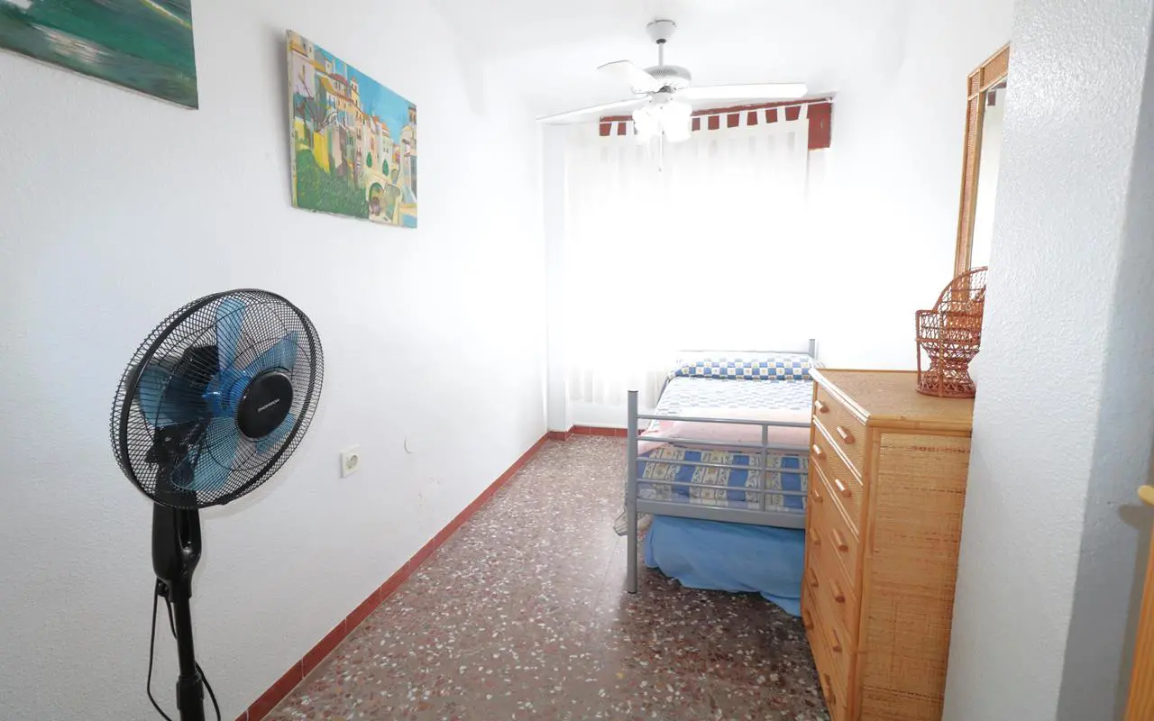 Apartment Of 74 M² With Features In Torrevieja, Spain