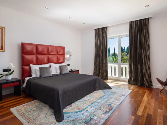 Villa With Sea View Near Dubrovnik
