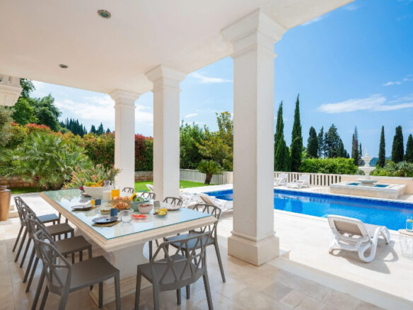 Villa With Sea View Near Dubrovnik