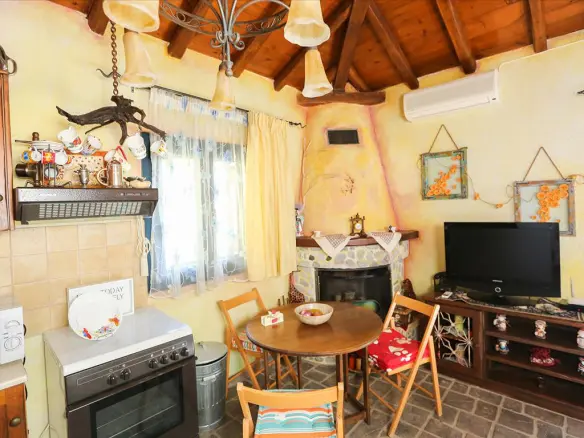6-bedroom Villa In Skiathos, Greece (640 M²)