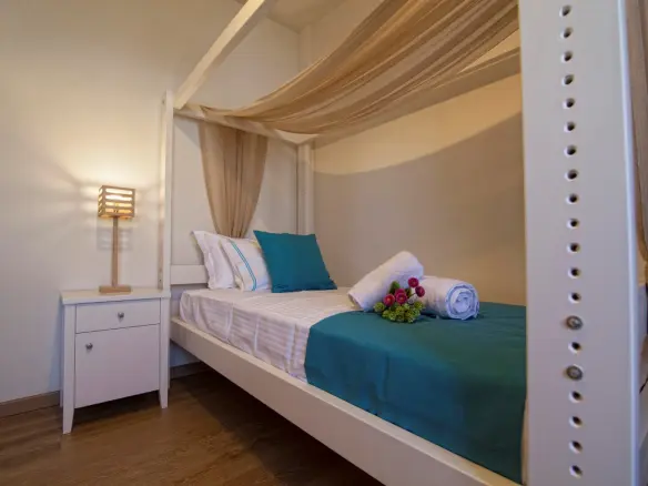 4-bedroom Maisonette In Makris Gialos, Greece (223 M²)