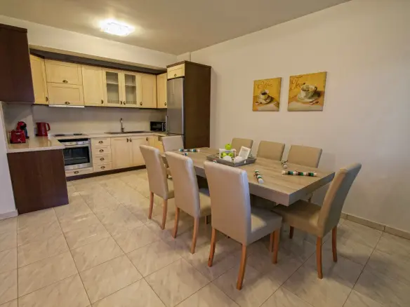 4-bedroom Maisonette In Makris Gialos, Greece (223 M²)