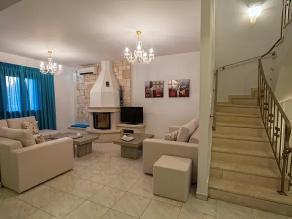 4-bedroom Maisonette In Makris Gialos, Greece (223 M²)