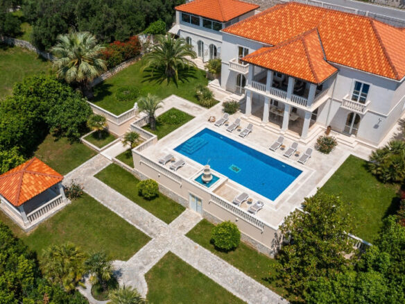 Villa With Sea View Near Dubrovnik