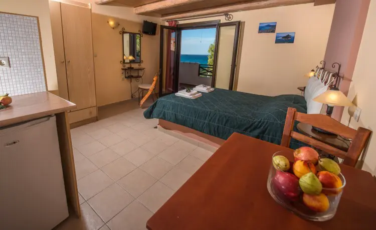 Hotel Of 410 M² In Zante