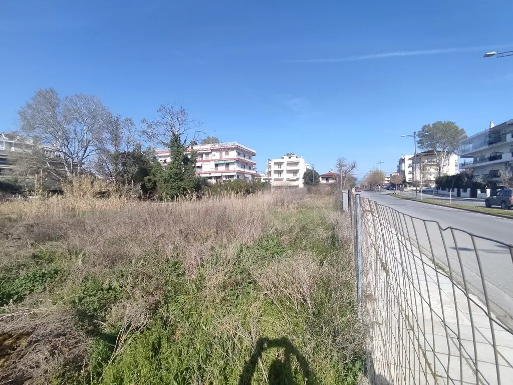 Land Of 2200 M² In The Suburbs Of Thessaloniki
