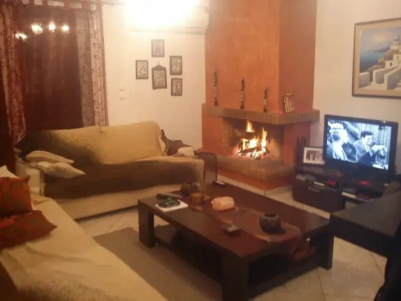 3-bedroom Flat In Athens – Center – Center, Greece (89 M²)