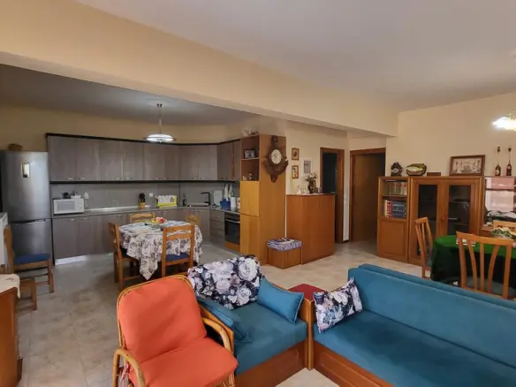 5-bedroom Detached House In Nea Propontida, Greece (240 M²)