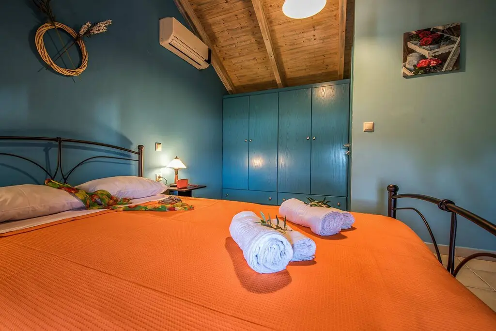 Hotel Of 410 M² In Zante