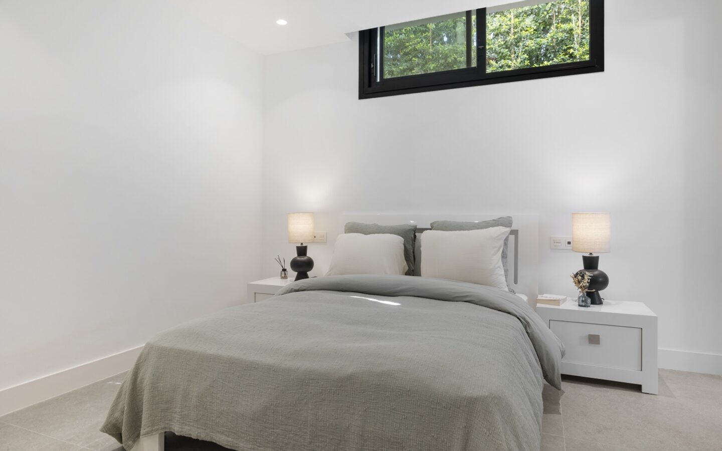 New Contemporary Turnkey 5 Bedrooms Villa In Marbesa, Elviria Beachside.