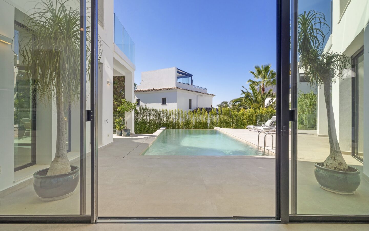 New Contemporary Turnkey 5 Bedrooms Villa In Marbesa, Elviria Beachside.