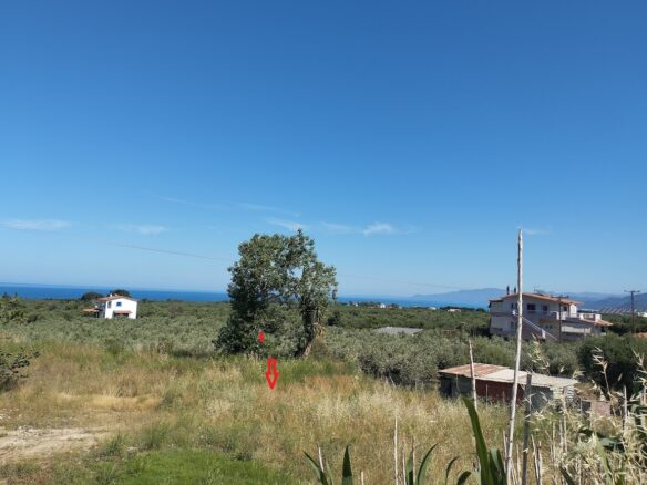 Land Plot Of 589.17 M² With In Memi, Kyparissia