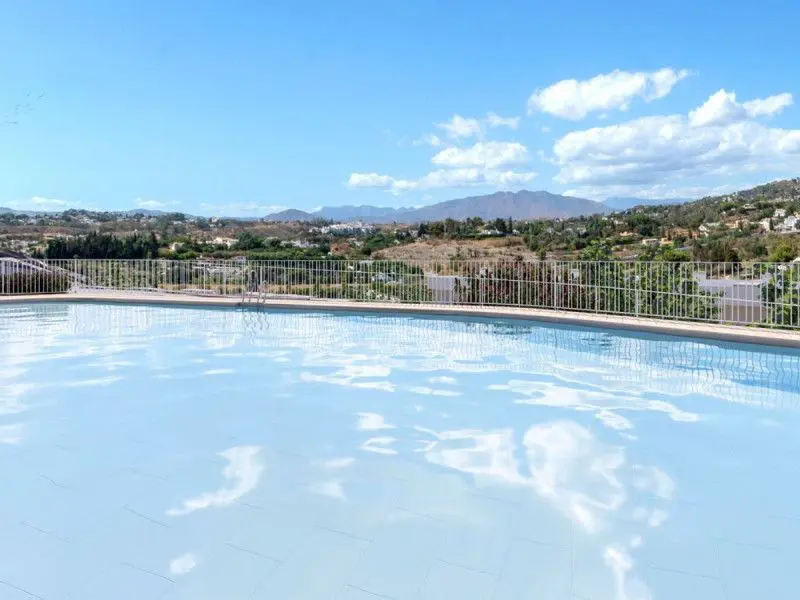 Apartment Of 133 M² With Sea Views In Fuengirola