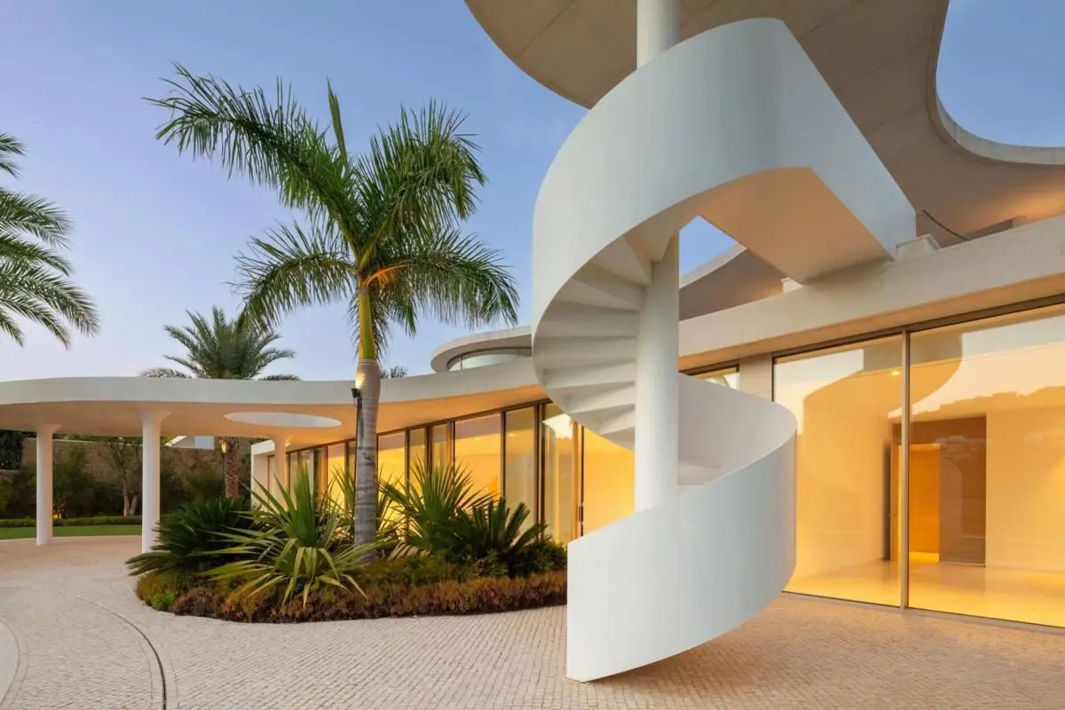 Villa 578 M² In Casares, Spain – Mediter Real Estate