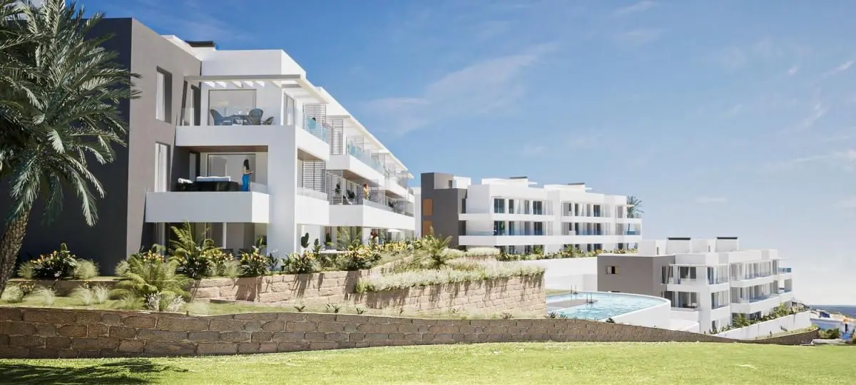 Apartment Of 112 M² With Sea View In Manilva, Spain