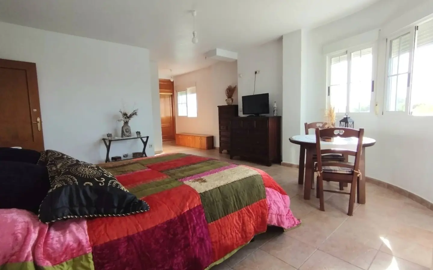 6-bedroom Villa In Torrevieja, Spain (338 M²)