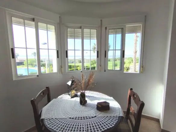 6-bedroom Villa In Torrevieja, Spain (338 M²)