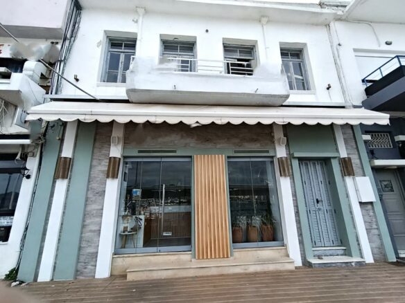 Independent Building Of 230 M² In The Port Of Agios Nikolaos With Sea View