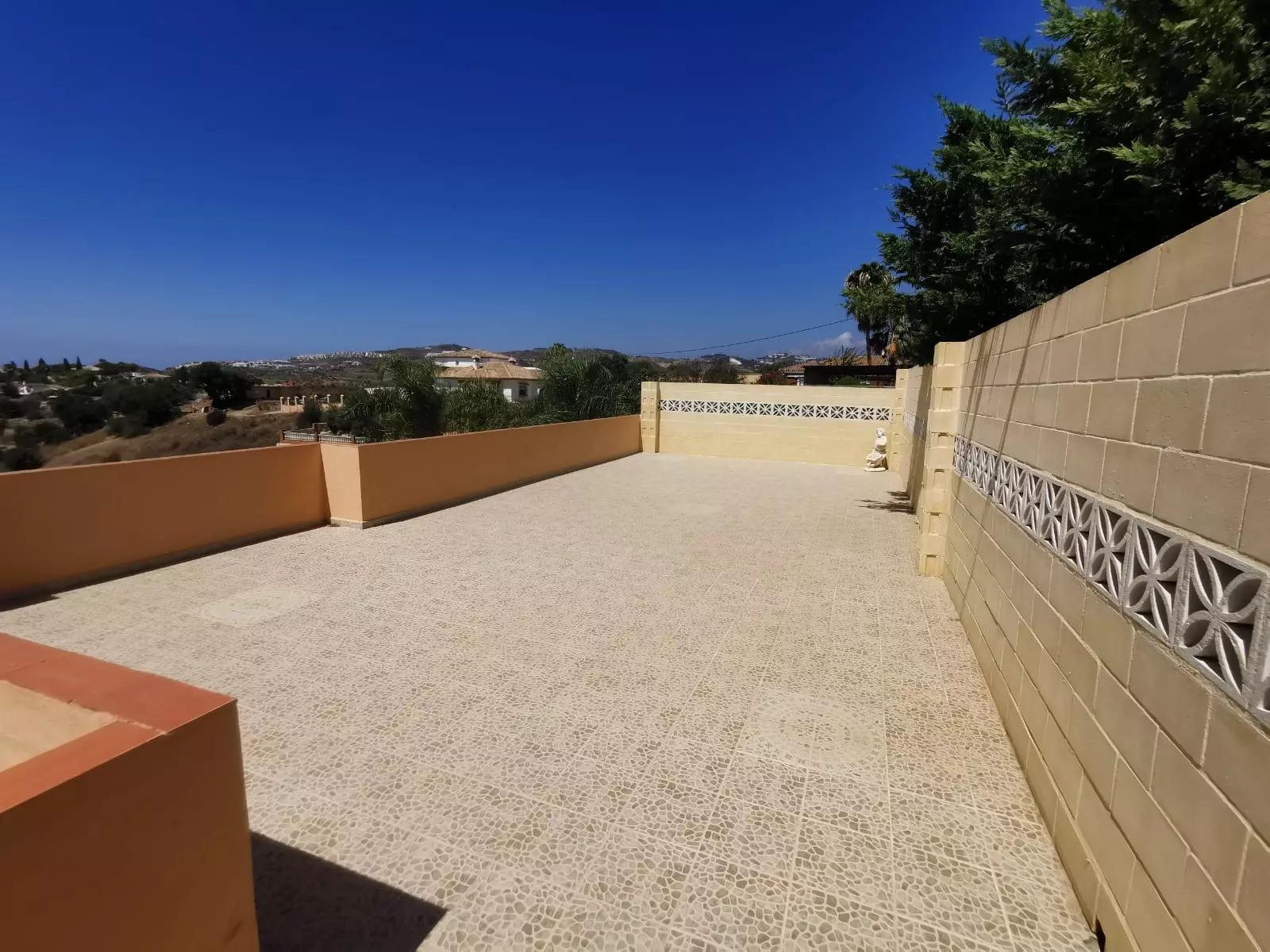 d0274edc-1bd2-4a0b-99a7-1ac5dae175bc