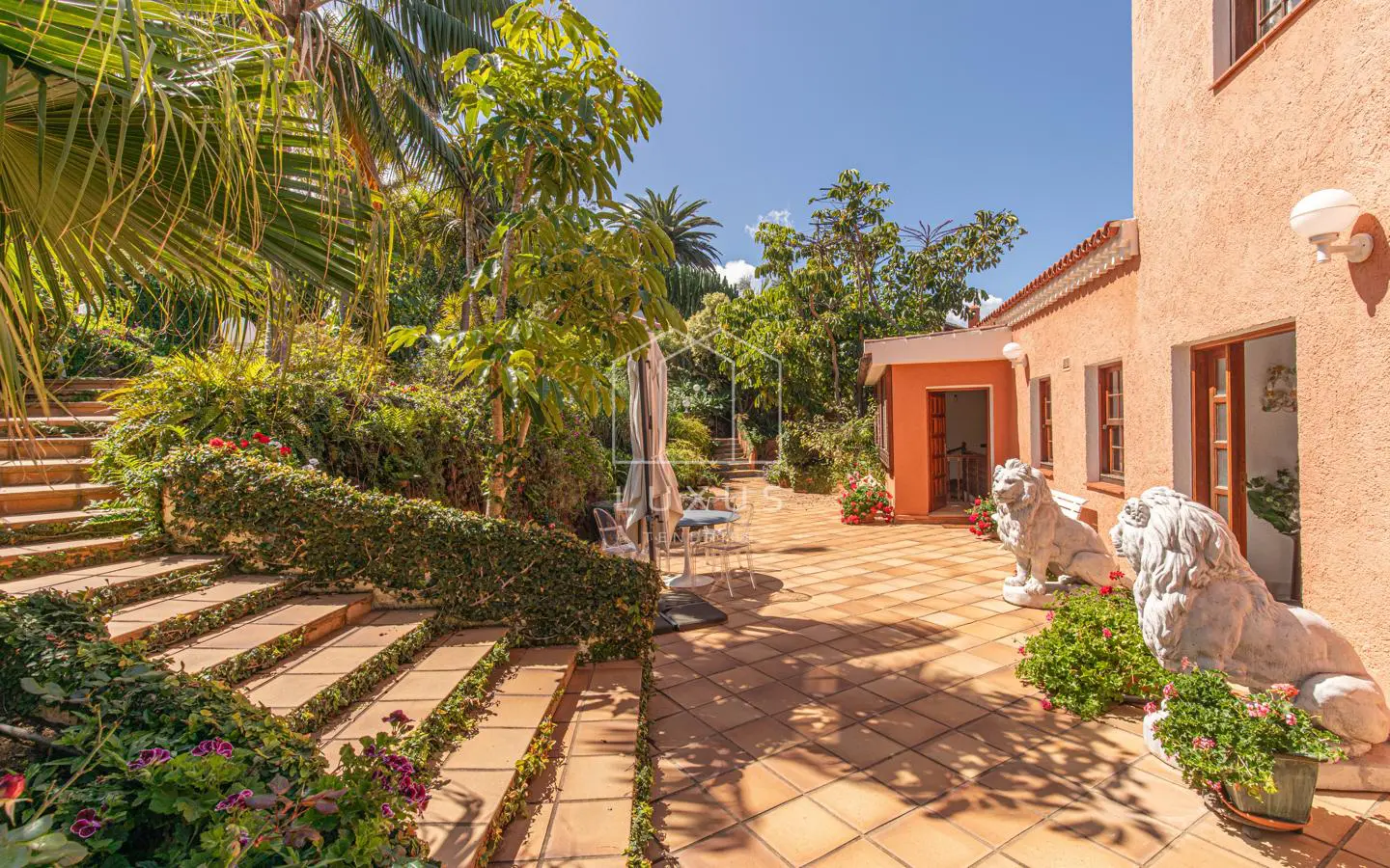 Villa Of 629 M² In La Costa, Spain
