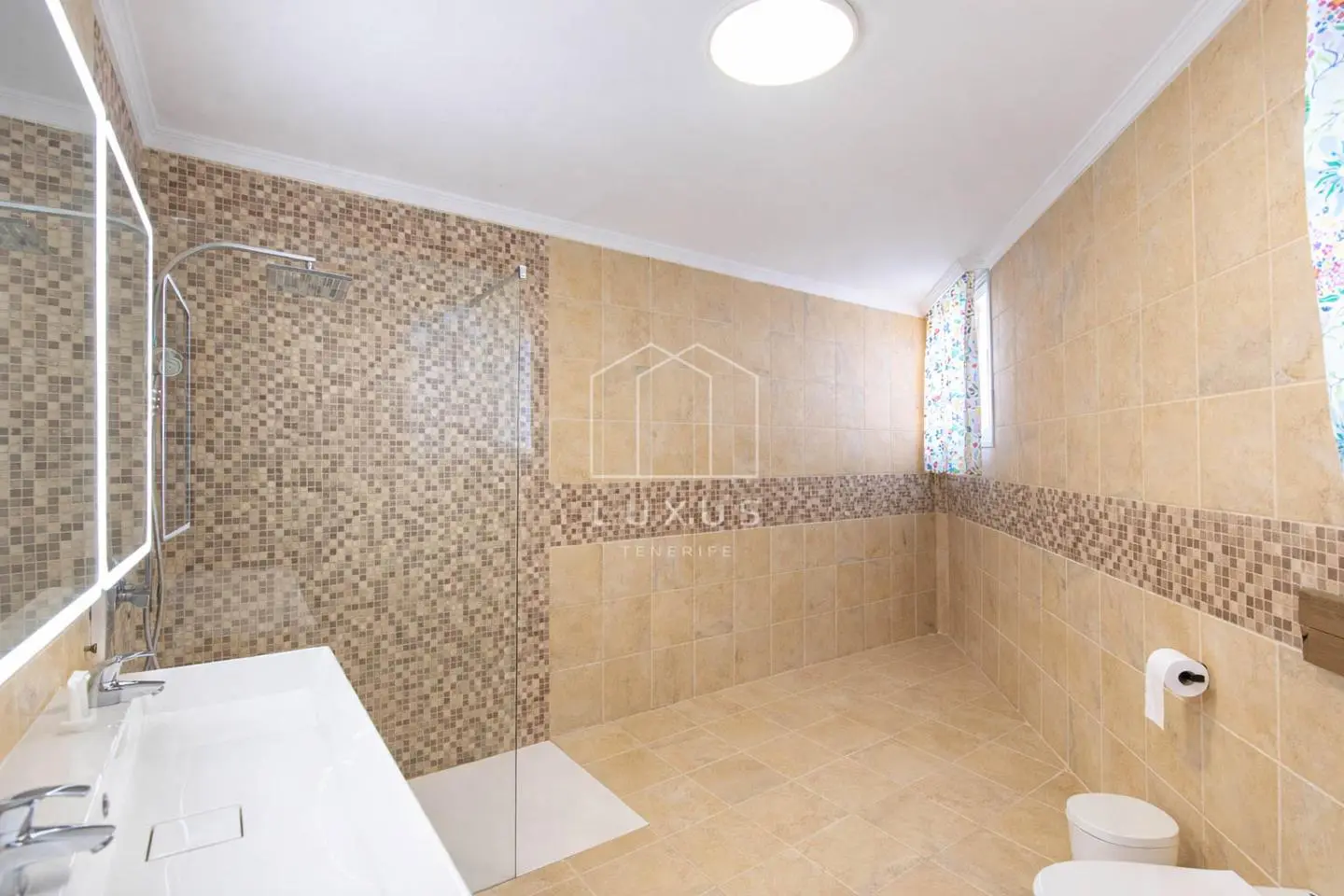 Villa Of 629 M² In La Costa, Spain