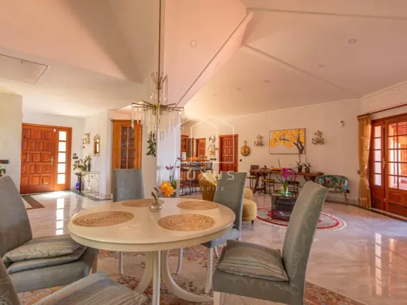 5-bedroom Villa In La Costa, Spain (629 M²)