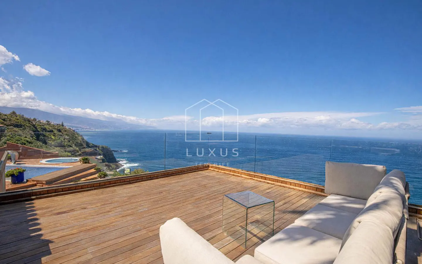 5-bedroom Villa In La Costa, Spain (629 M²)