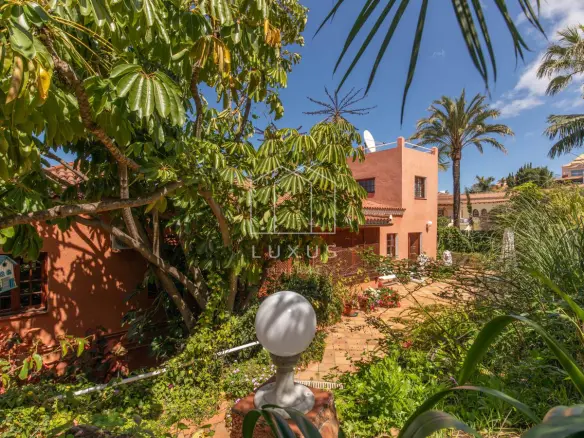 5-bedroom Villa In La Costa, Spain (629 M²)