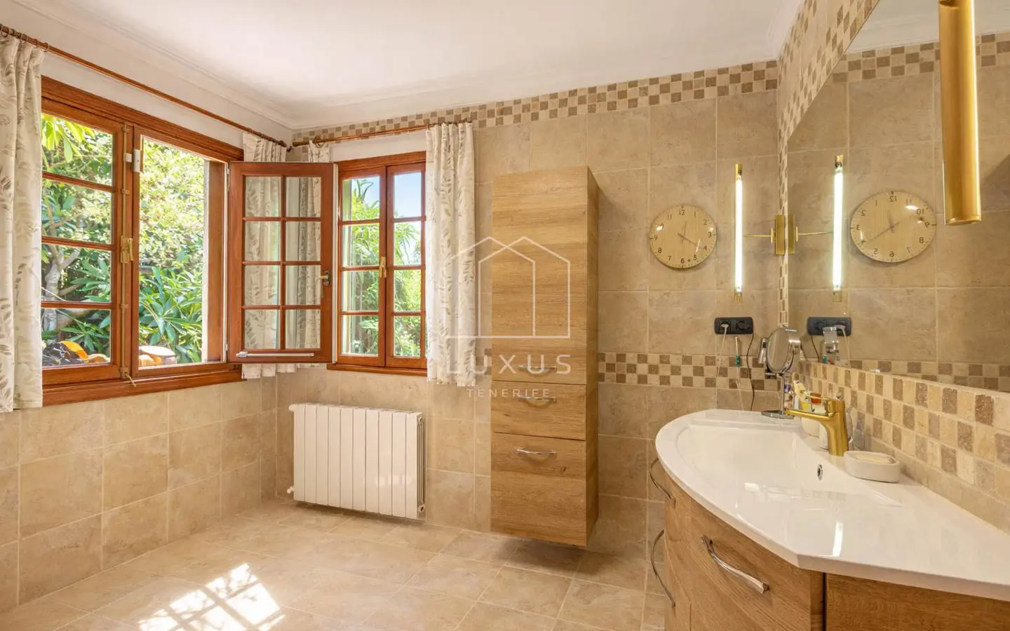 5-bedroom Villa In La Costa, Spain (629 M²)