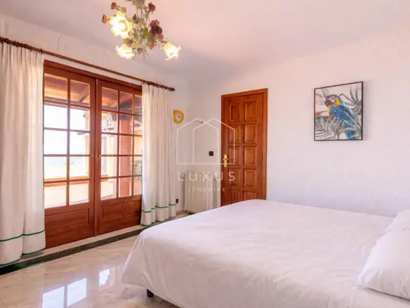 5-bedroom Villa In La Costa, Spain (629 M²)