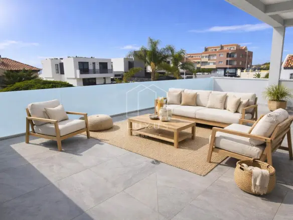 4-bedroom Villa In Costa Adeje, Spain (308 M²)