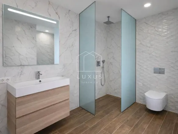 4-bedroom Villa In Costa Adeje, Spain (308 M²)