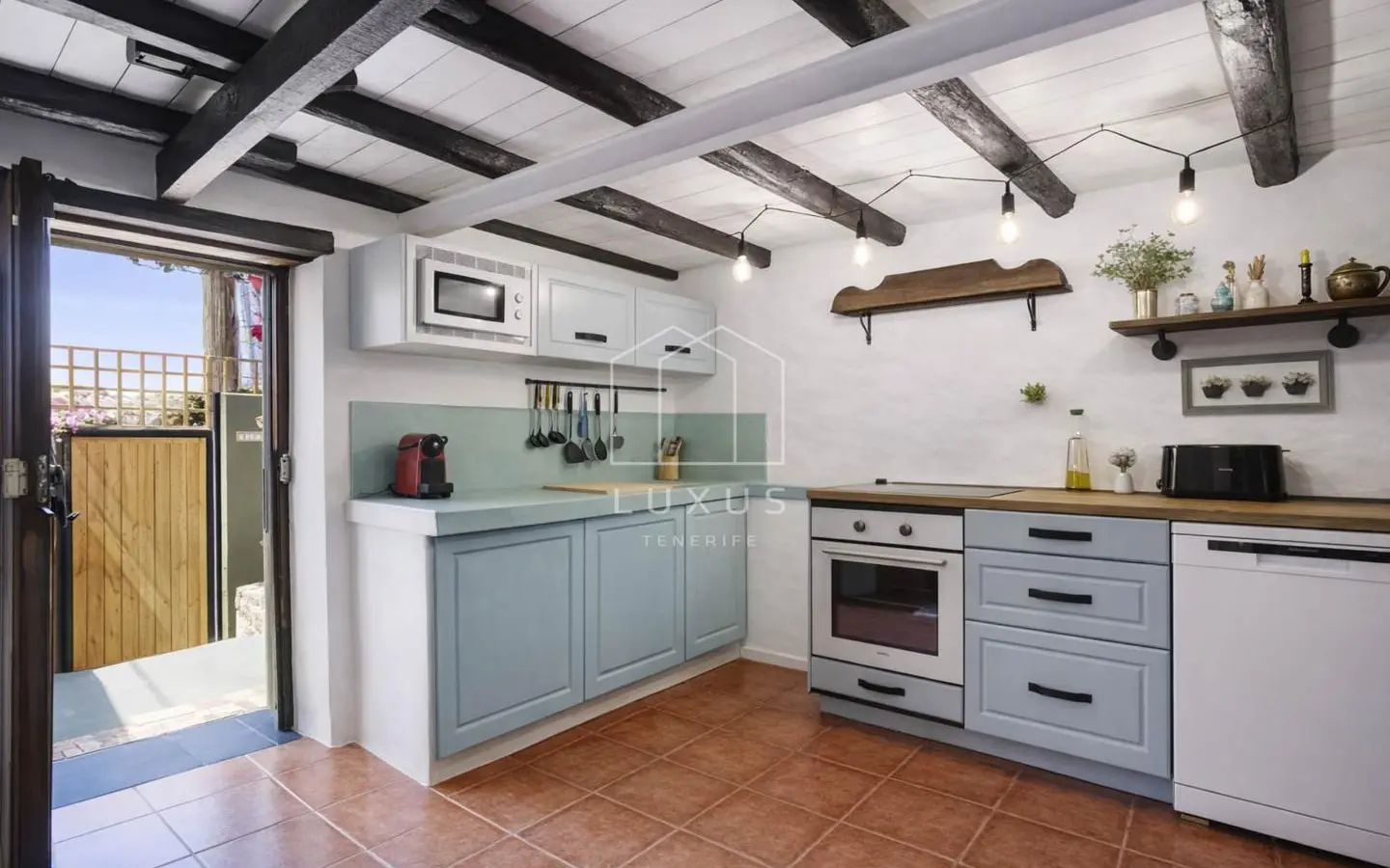 1-bedroom Villa In Granadilla, Spain (125 M²)